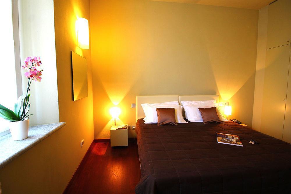 La Fermata Resort Alessandria Exteriör bild