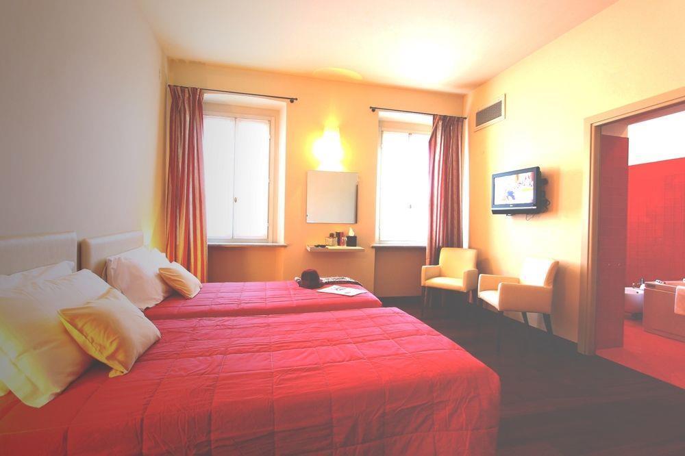 La Fermata Resort Alessandria Exteriör bild