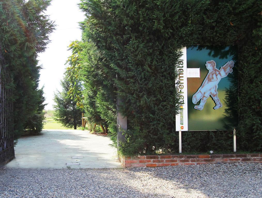 La Fermata Resort Alessandria Exteriör bild