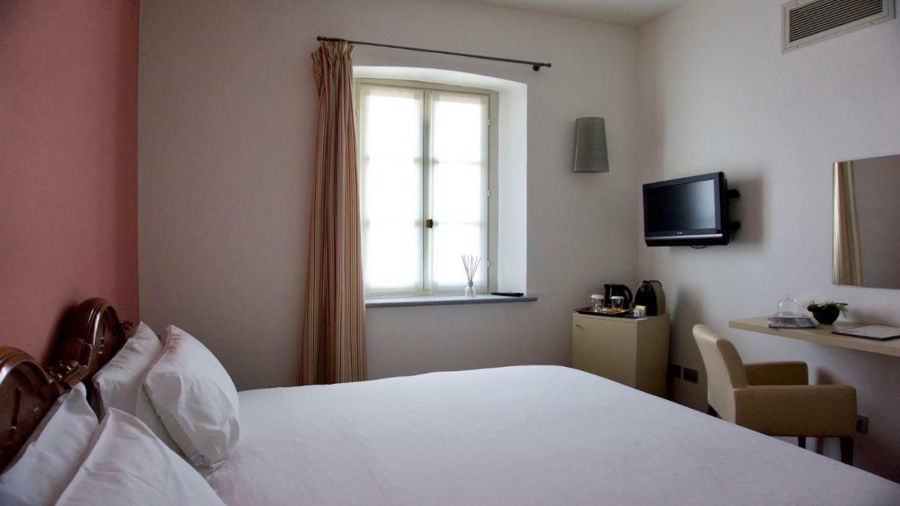La Fermata Resort Alessandria Exteriör bild